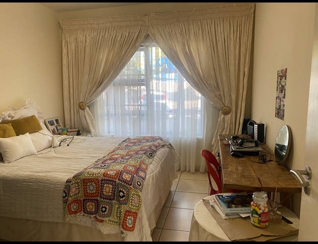 3 BEDROOM TOWNHOUSE FOR SALE IN MULBARTON